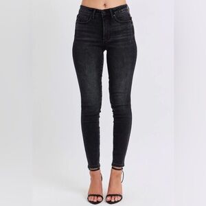 Judy Blue Mid Rise Tummy Control Black Skinny Denim Jeans